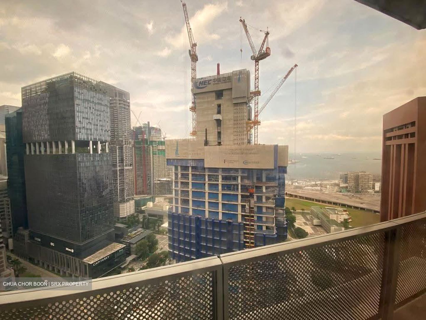 International Plaza (D2), Office #630136641